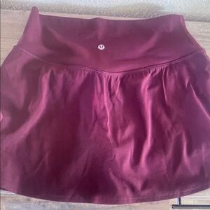Elegant Burgundy Mini Skirt